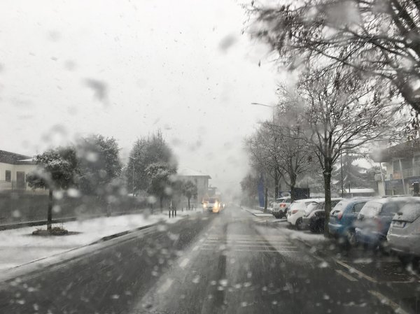 Quelles sont les pratiques pour assurer une bonne visibilité de son vélo par temps de brouillard ?