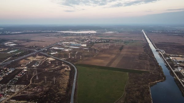 Quelle est l'importance de la vision périphérique en cyclisme et comment la développer ?